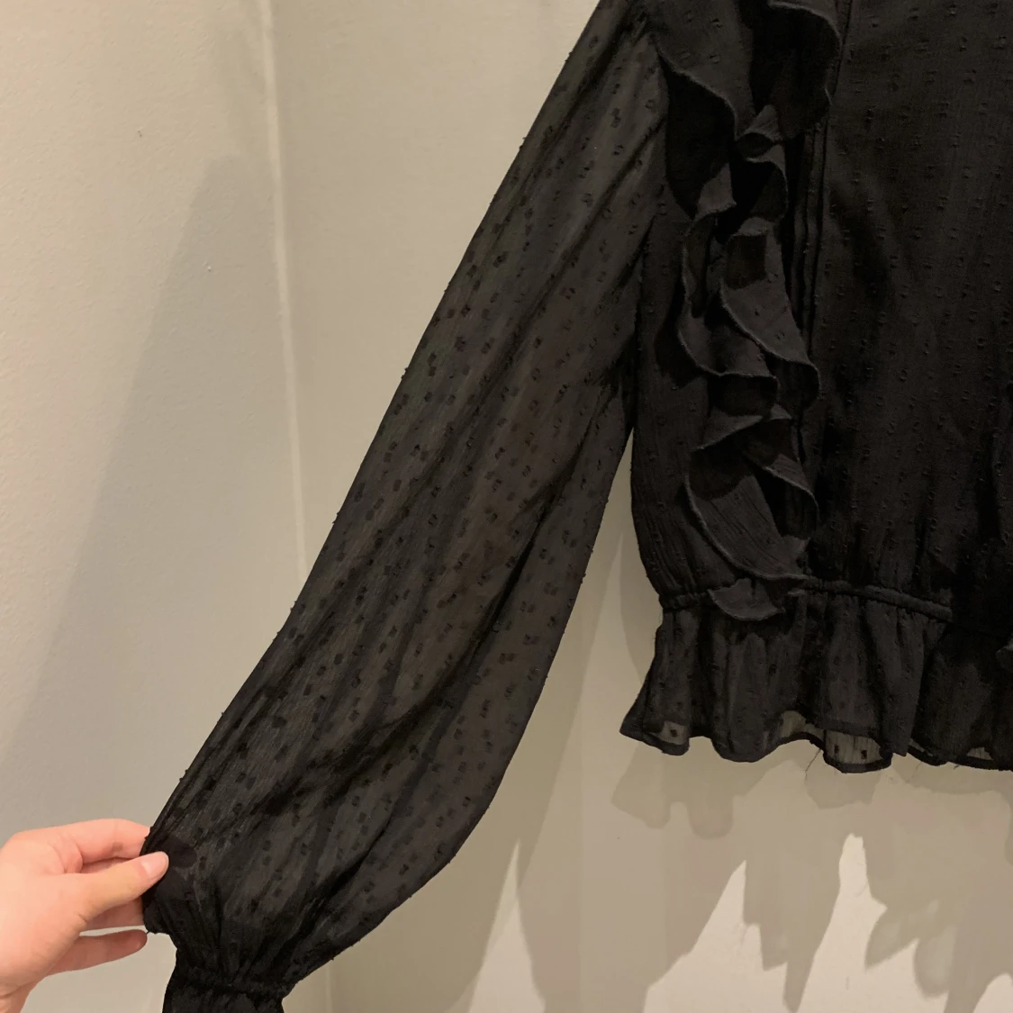 snygg svart blus - 90