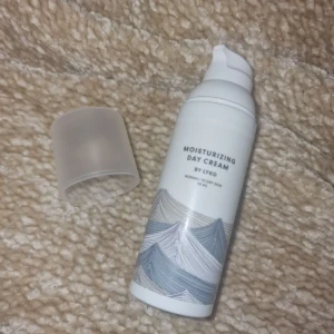 Day cream - Helt ny och oanvänd day cream från lyko