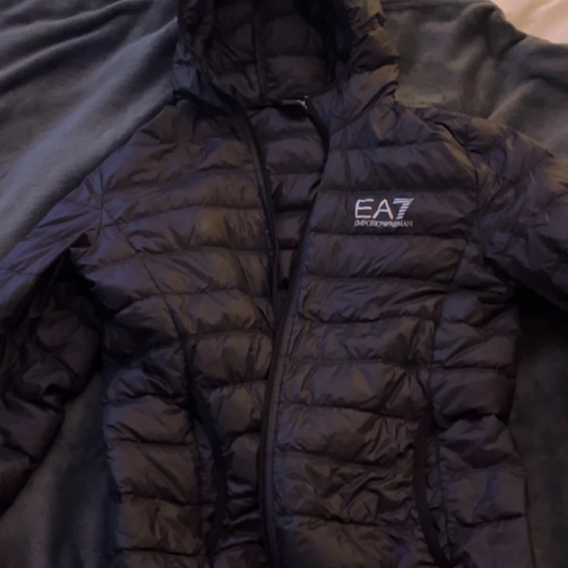 Äkta Ea7 jacka - 90