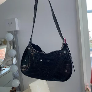 Cool väska  - Snygg väska som inte kommer till användning 💞💞