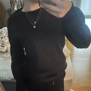 Tjocktröja - För liten