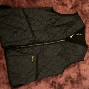Barbour väst - Helt ny aldrig använd