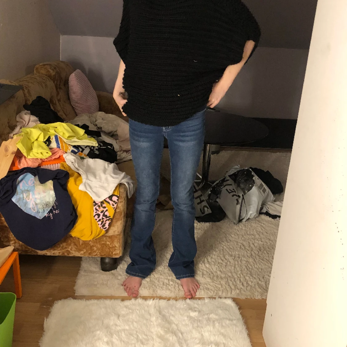 En stickad varm tröja  - 90