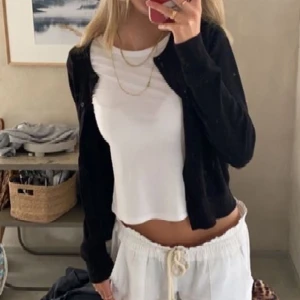 Roxy Linnebyxor - Intressekoll!!❣️Sjukt snygga linnebyxor och är perfekta för sommaren. Obs: Lånade bilder (1&2)