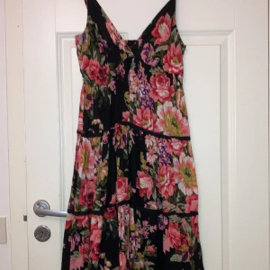 Klänning  - Jättefin sommar klänning i storlek xs❤️