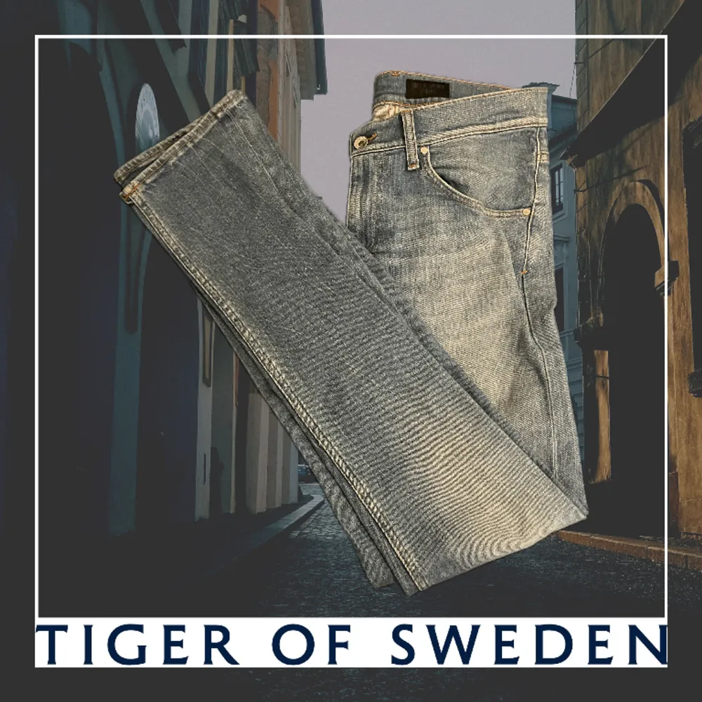 Tja, säljer nu mina feta jeans från tiger of sweden. Jeansen är slim och mitt pris är bara 399kr. Skick: 9/10.👊Fråga om funderingar så hör jag av mig inom 24h🤝. Jeans & Byxor.