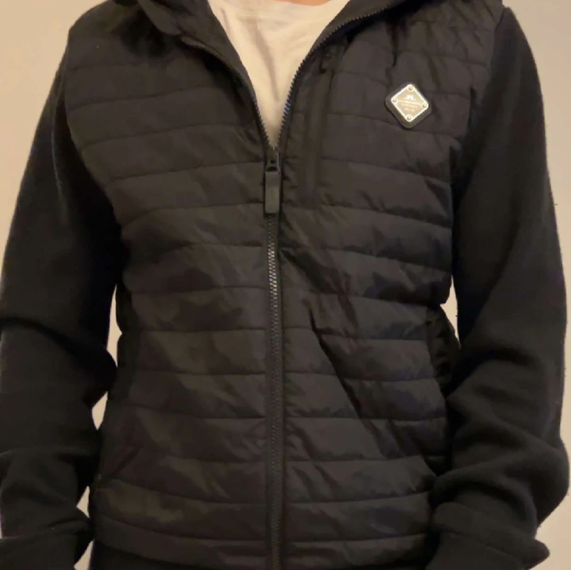 J. Lindeberg hybrid jacka - 90