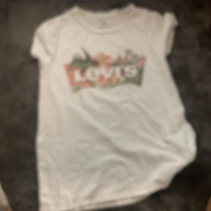 Levis tröja❤️ - Jätte fin Levis tröja,storlek xs❤️
