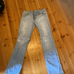 Low waist skit snygga jeans  - Bra skick inga skador 