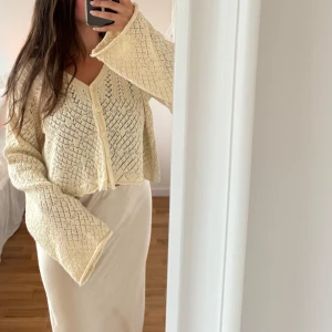 Zara kofta  - Supersöt kofta från zara 💕