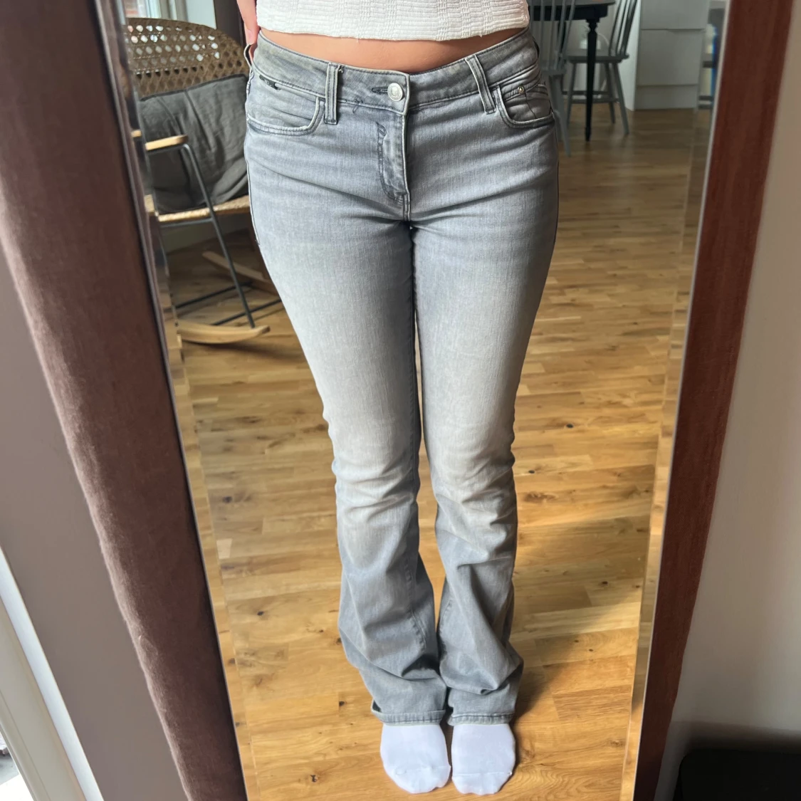 Lågmidjade bootcut jeans