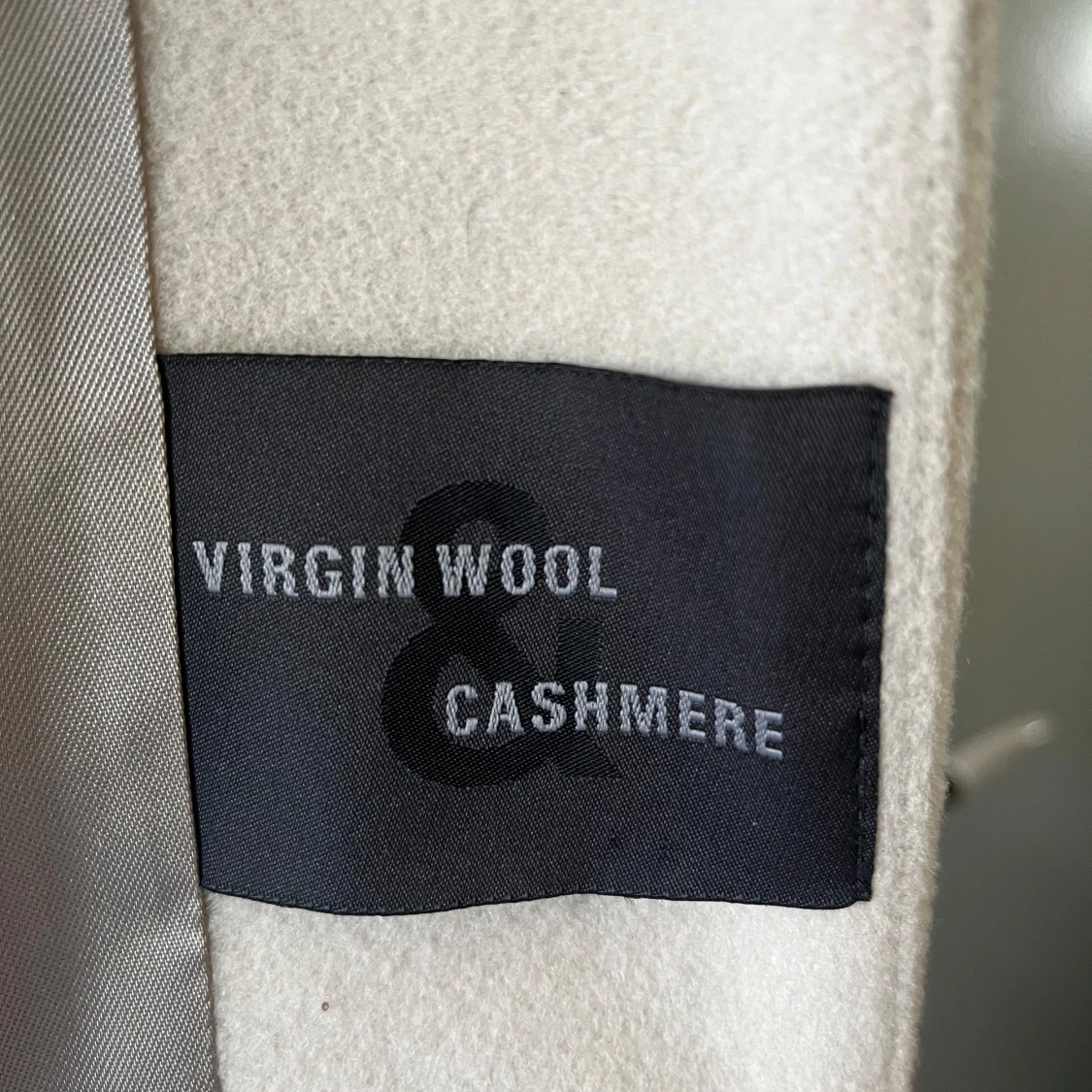 En dam Kaschmir kappa  - 92