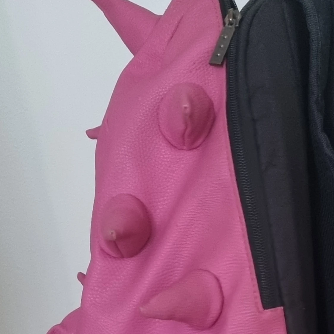 Madpax rosa taggig ryggsäck - 91