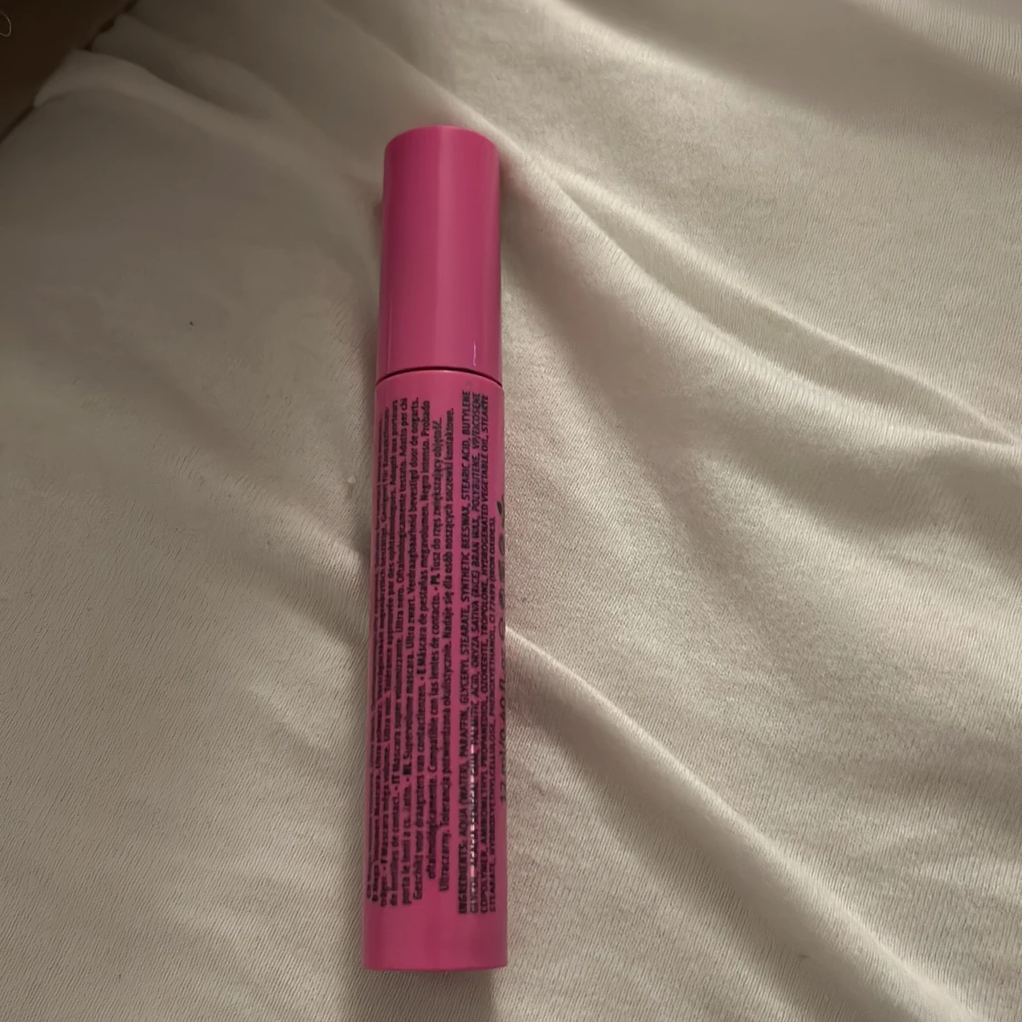 Essence I Love Extreme Crazy Volume Mascara - 90
