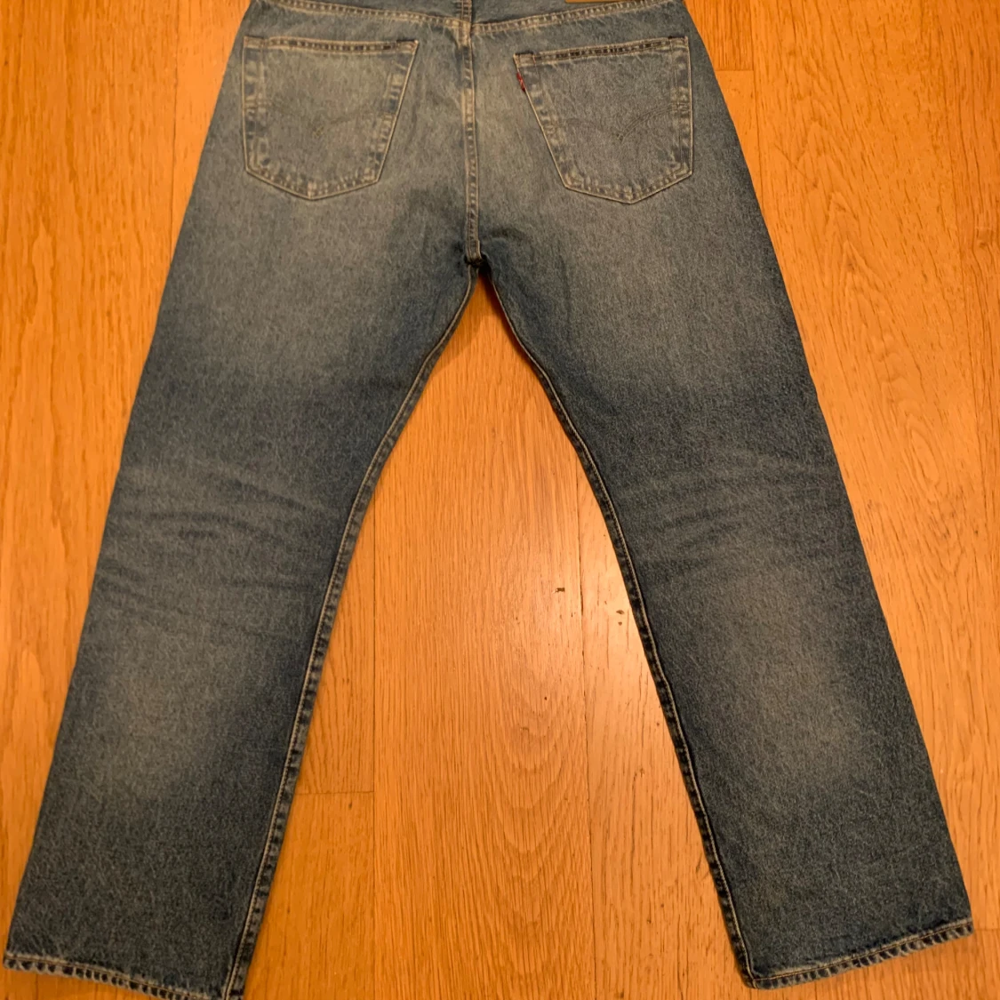 Levi’s straight jeans  - 90