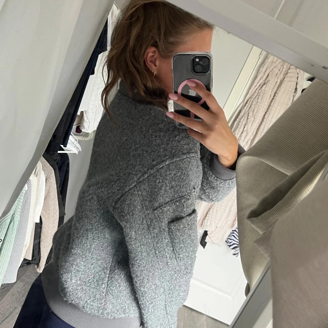 Jätte söt och varm jacka från hm (nyskick) - 90