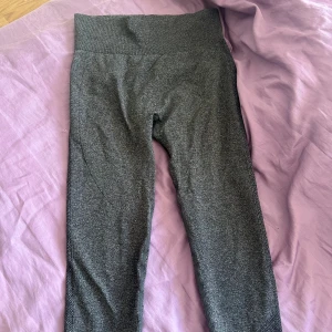 Träningsbyxor  - Väldigt sköna och stretchiga 