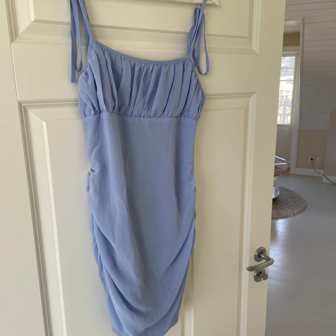 Blå klänning  - 91