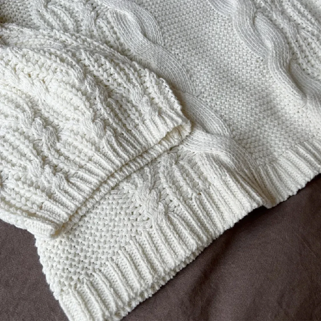 Stickad tröja💗 - 91