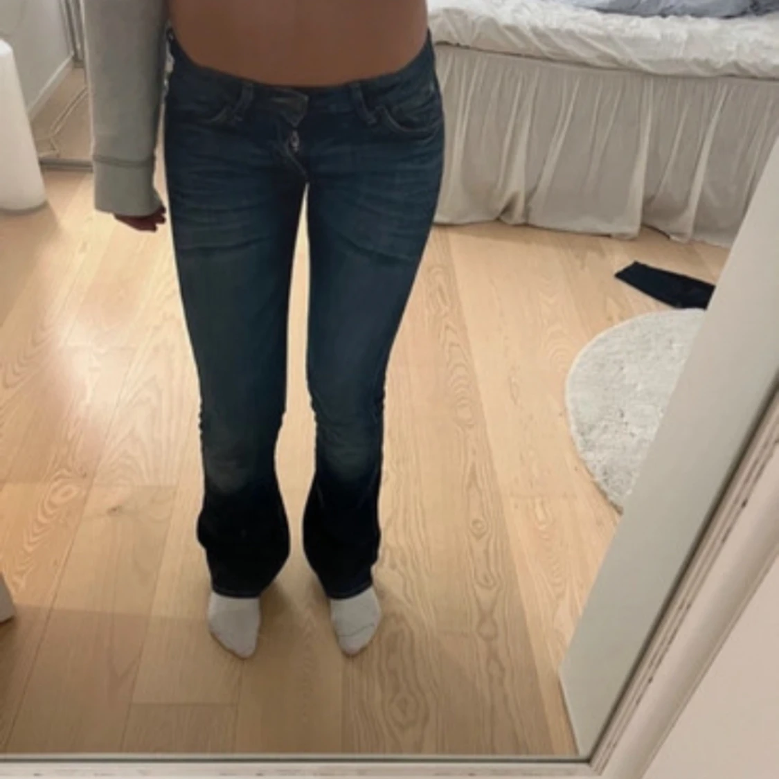 Lågmidjade bootcut jeans