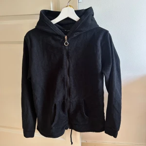 Hoodie/Tröja - Skönt material