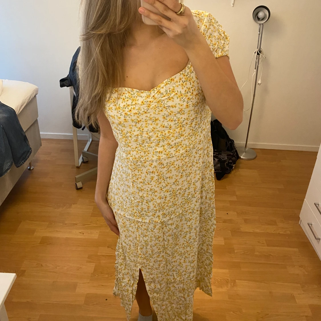 Blommig klänning - 90