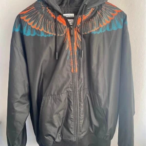 marcelo burlon  - Den är i nyskick 