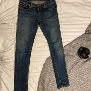 Nudie slim fit jeans  - Riktigt feta Nudie jeans. Inga defekter. 