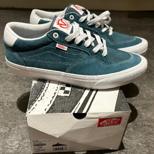 Vans sneakers  - Nya oanvända sneakers vans