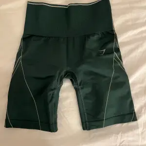 Fina gymshark shorts i storlek xs, använda enstaka gång