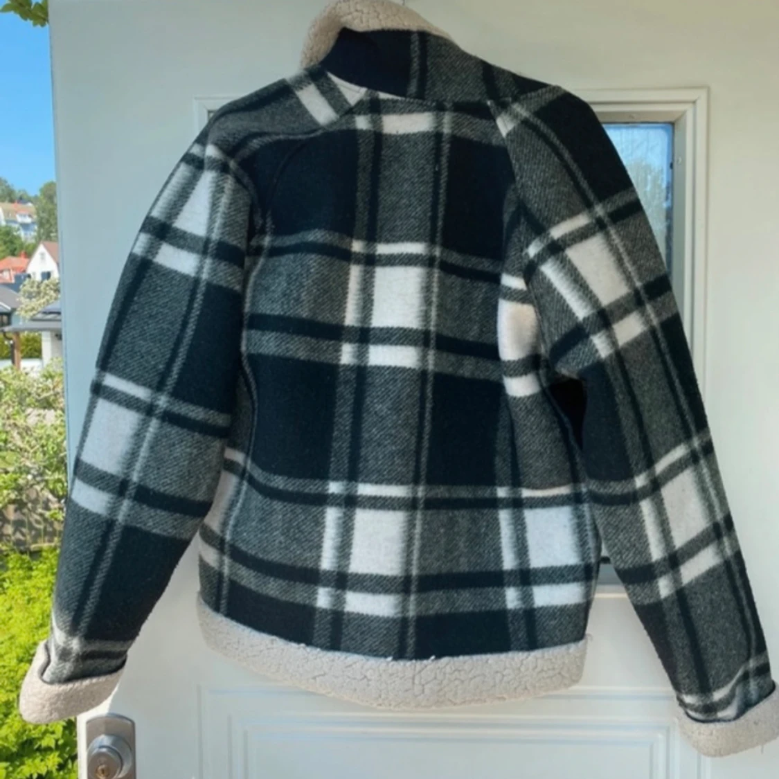 Jacka Vailent st S - 90