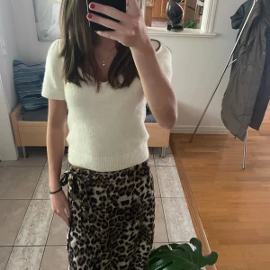Leopard kjol - Säljer denna leopard kjol som även fungerar att ha som klänning!💗