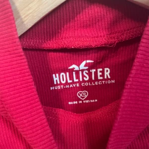 Tröja  - Polo tröja ifrån hollister i storlek xs❤️