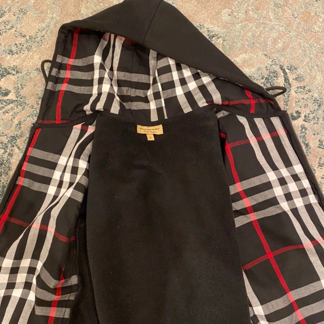 Burberry Kofta  - 91
