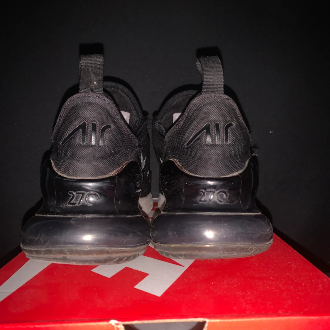 NIKE AirMax 270 - 91