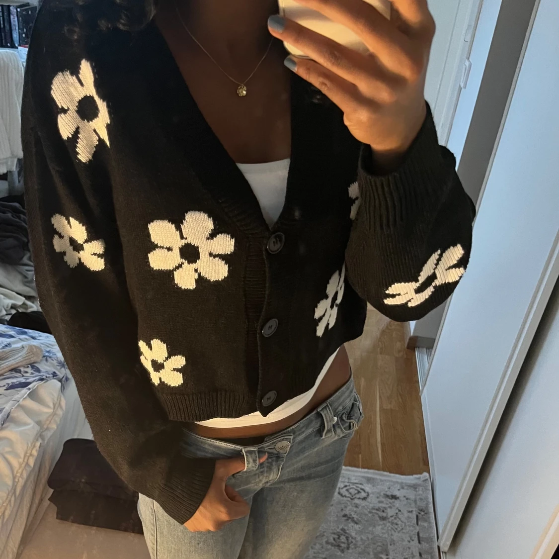 Blommig stickat kofta  - 91