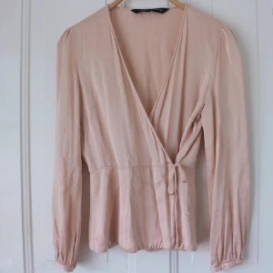 Jätte fin satin blus  - Super fin blus