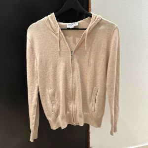 Chasmere zip Hoddie  - Ahlquist zip tröja storlek xxs passar 150-156