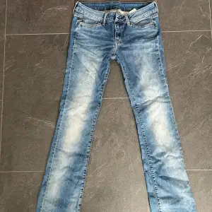 Säljer min super snygga Lowrise pepe jeans, bra skick!