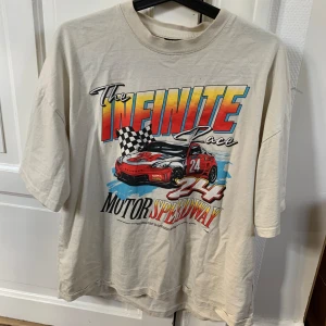 T-shirt med tryck - T-shirt med tryck 