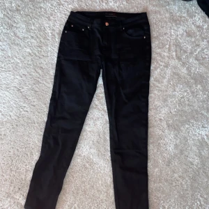Svarta Amiri jeans - Amiri jeans använda 1 gång 