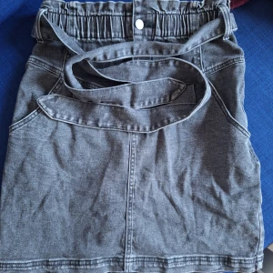 Jeanskjol  - Jeanskjol från Tezenis Storlek S  Mycket bra skick