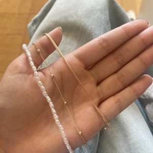 Fotlänk - Tre armband till foten köp en för 40kr eller alla för 100kr 