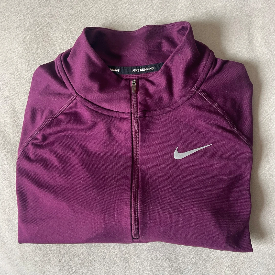 Nike runner tröja