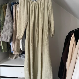 Maxiklänning - Fin maxiklänning