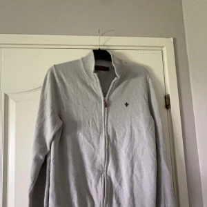 Morris full zip -  Morris full zip 