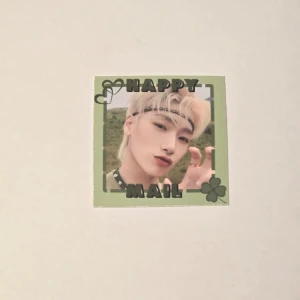 ATEEZ Stickers - Handgjorda klistermärken med en glansig eller matt yta. Varje paket innehåller 30 stycken🌸 Passar ej för användande där dom blir blöta💧 Skriv vilken design du vill ha nör du köper😇