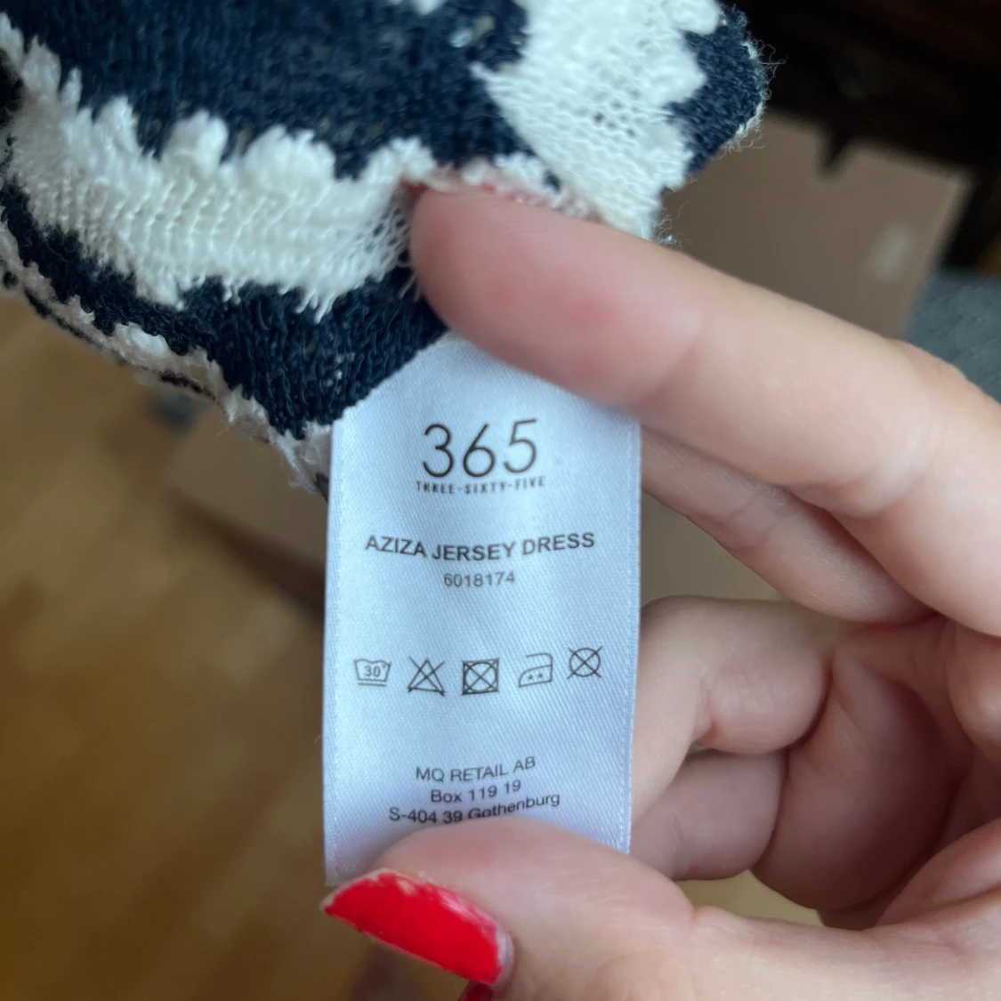 Randig klänning - 92