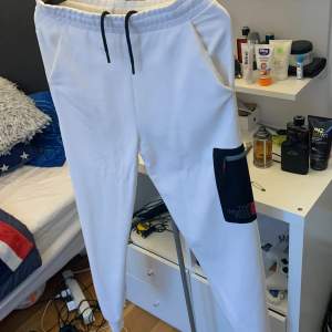 North face byxor s köptes för 1000 kr 