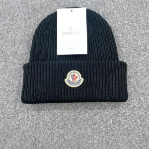 Moncler mössa - Moncler beanie✅ Size: one size Quality: 10/10 brand new